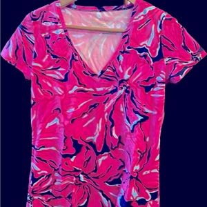Lilly Pulitzer top tee shirt